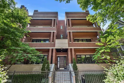 639 W Briar Pl #2W, Chicago, IL 60657