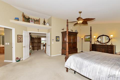 398 Sterling Cir, Cary, IL 60013 photo 36
