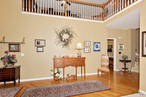 398 Sterling Cir, Cary, IL 60013 photo 7