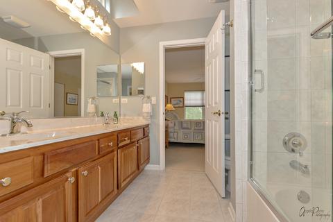 398 Sterling Cir, Cary, IL 60013 photo 42