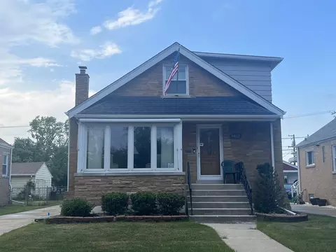8452 W 26th St, North Riverside, IL 60546