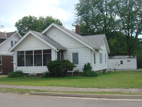 401 Adams St, Ottawa, IL 61350