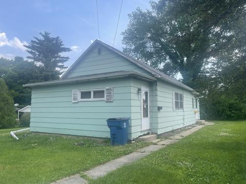 820 Swift Ave, Oglesby, IL 61348