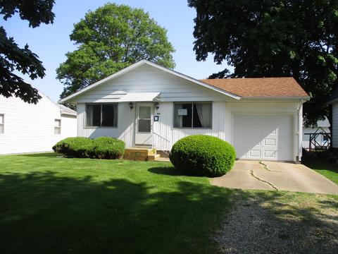 116 W 4th St, Wyanet, IL 61379