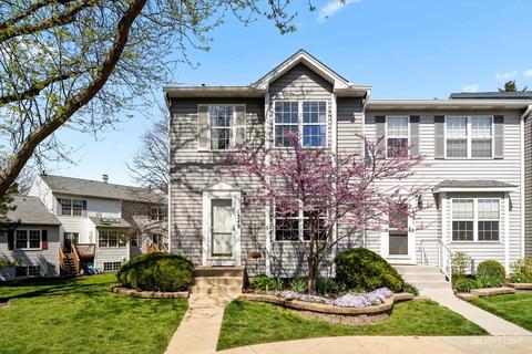 1349 Dunham Ct, Geneva, IL 60134