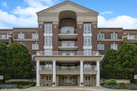 7031 W Touhy Ave #306, Niles, IL 60714