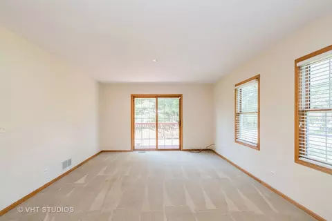 8001 Walker St, Harvard, IL 60033 photo 8