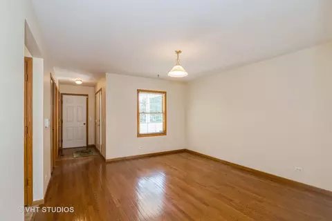 8001 Walker St, Harvard, IL 60033 photo 4