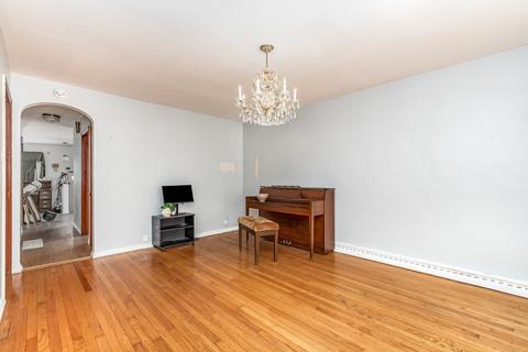 1250 E 97th Pl, Chicago, IL 60628 photo 5