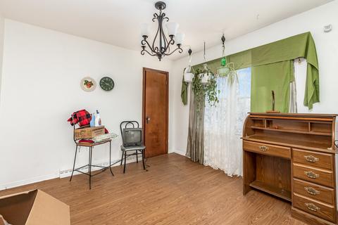 1250 E 97th Pl, Chicago, IL 60628 photo 15
