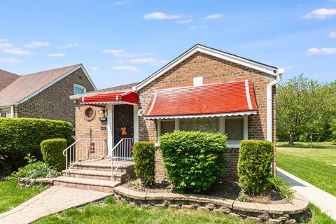 1250 E 97th Pl, Chicago, IL 60628