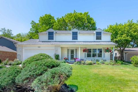 1553 Aztec Cir, Naperville, IL 60563