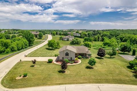 12749 Skyline Dr, Roscoe, IL 61073 photo 3