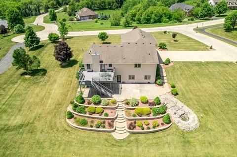 12749 Skyline Dr, Roscoe, IL 61073 photo 8