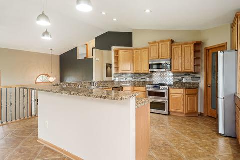 12749 Skyline Dr, Roscoe, IL 61073 photo 32