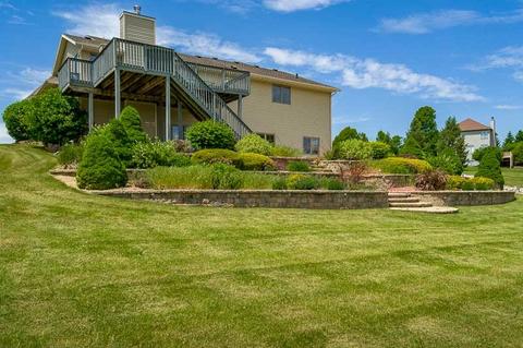 12749 Skyline Dr, Roscoe, IL 61073 photo 15