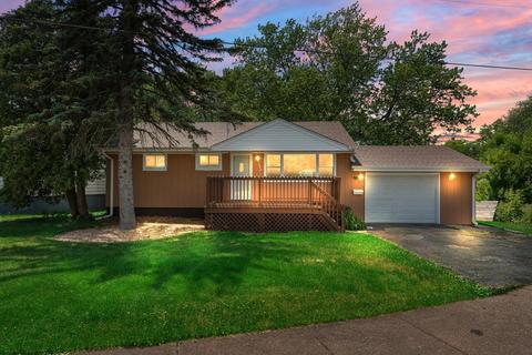 226 Tinbury Pl, Steger, IL 60475