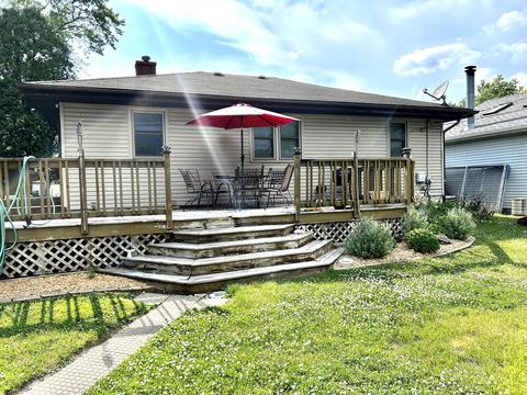 3437 Lewis St, Steger, IL 60475 photo 2