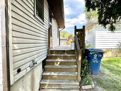 3437 Lewis St, Steger, IL 60475 photo 4