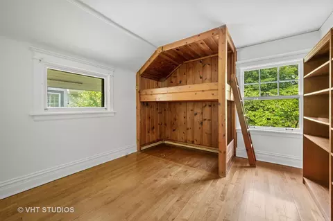 2410 Thayer St, Evanston, IL 60201 photo 20