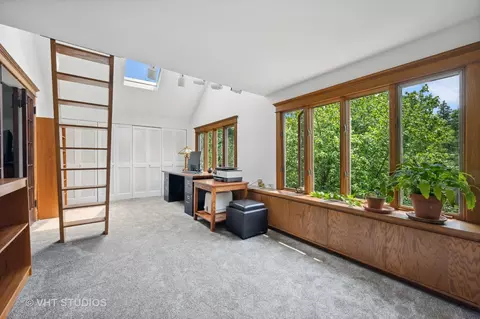 2410 Thayer St, Evanston, IL 60201 photo 16