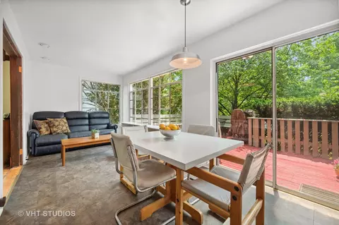 2410 Thayer St, Evanston, IL 60201 photo 13