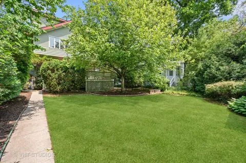 2410 Thayer St, Evanston, IL 60201 photo 27