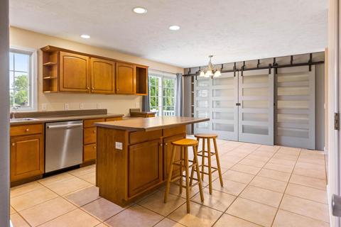 2299 Heather Ridge Dr, Normal, IL 61761 photo 5