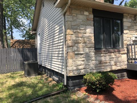 17954 Lorenz Ave, Lansing, IL 60438 photo 2