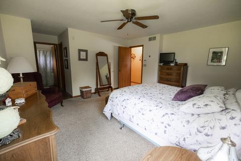 9281 Cheviot Dr, Roscoe, IL 61073 photo 20
