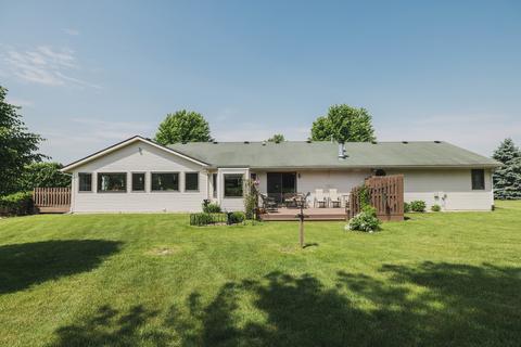 9281 Cheviot Dr, Roscoe, IL 61073 photo 41