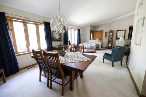 9281 Cheviot Dr, Roscoe, IL 61073 photo 8