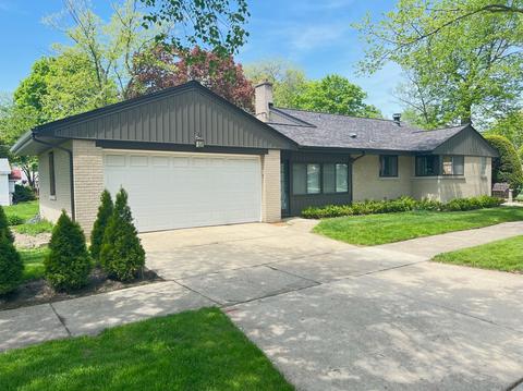 5101 Birchwood Ave, Skokie, IL 60077