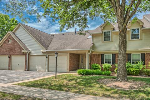 128 Stirling Ln #X1, Schaumburg, IL 60194