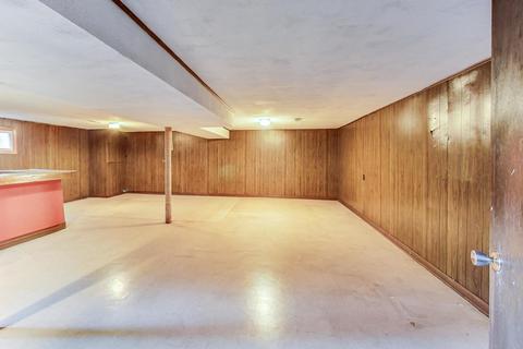 2774 Rusty Dr, Des Plaines, IL 60018 photo 16