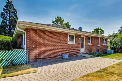 2774 Rusty Dr, Des Plaines, IL 60018 photo 21