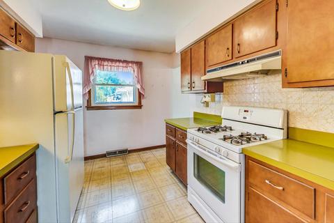 2774 Rusty Dr, Des Plaines, IL 60018 photo 7