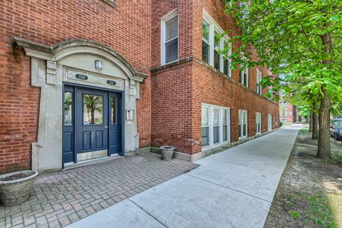 2549 W Ainslie St #41, Chicago, IL 60625