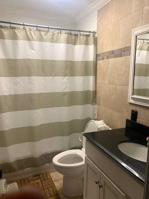 653 S Wayne Pl, Wheeling, IL 60090 photo 9
