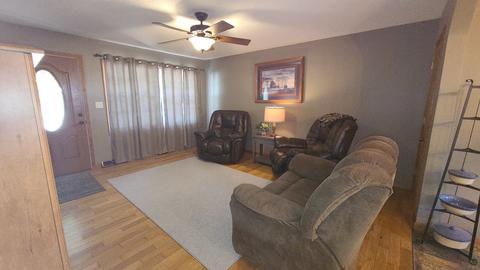 1405 Ann Ave, Dixon, IL 61021 photo 4