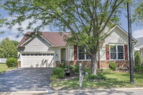 21042 W Aspen Ln, Plainfield, IL 60544