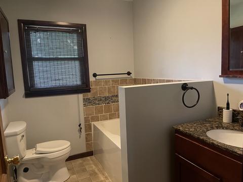 1628 1st St, Peru, IL 61354 photo 5