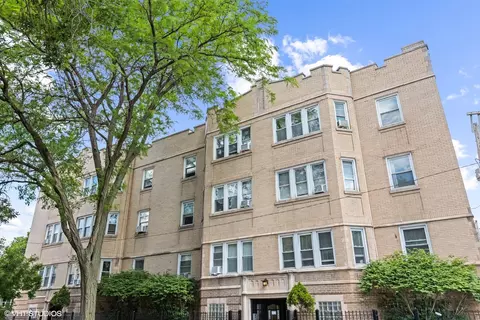 3548 W Belle Plaine Ave #2, Chicago, IL 60618