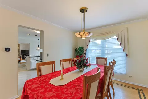 730 Kenmare Dr, Des Plaines, IL 60016 photo 11