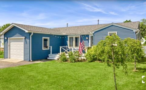 40352 N Margaret St, Antioch, IL 60002
