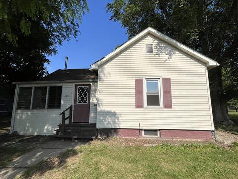 309 7th Ave, Mendota, IL 61342