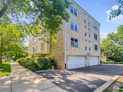 601 Ridge Rd #401, Wilmette, IL 60091