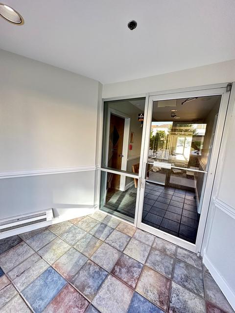 3255 Kirchoff Rd #105, Rolling Meadows, IL 60008 photo 2