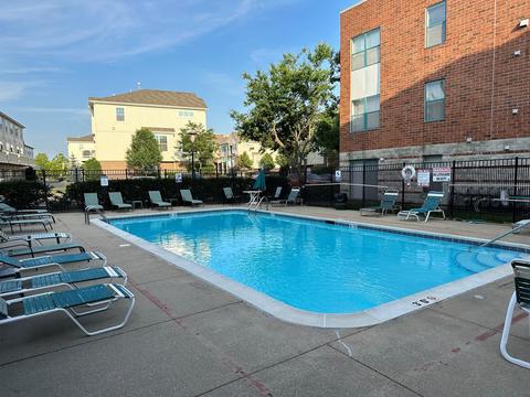 3255 Kirchoff Rd #105, Rolling Meadows, IL 60008 photo 19