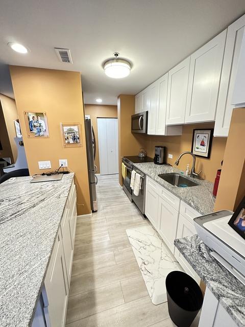 3255 Kirchoff Rd #105, Rolling Meadows, IL 60008 photo 10